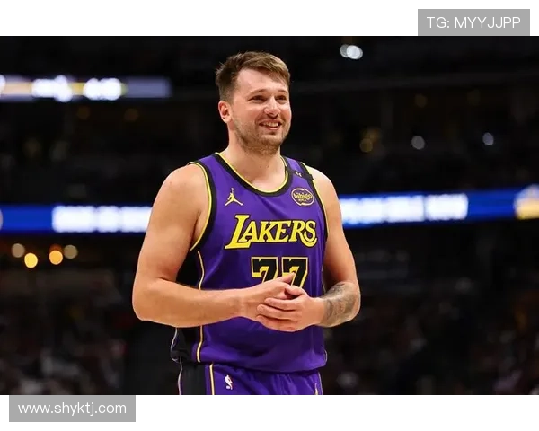 布朗尼东契奇背靠背休战独行侠对决双方缺席精彩对抗